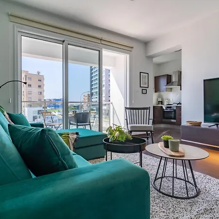 Harbor 104 Stylish 1-bedroom In * Larnaca